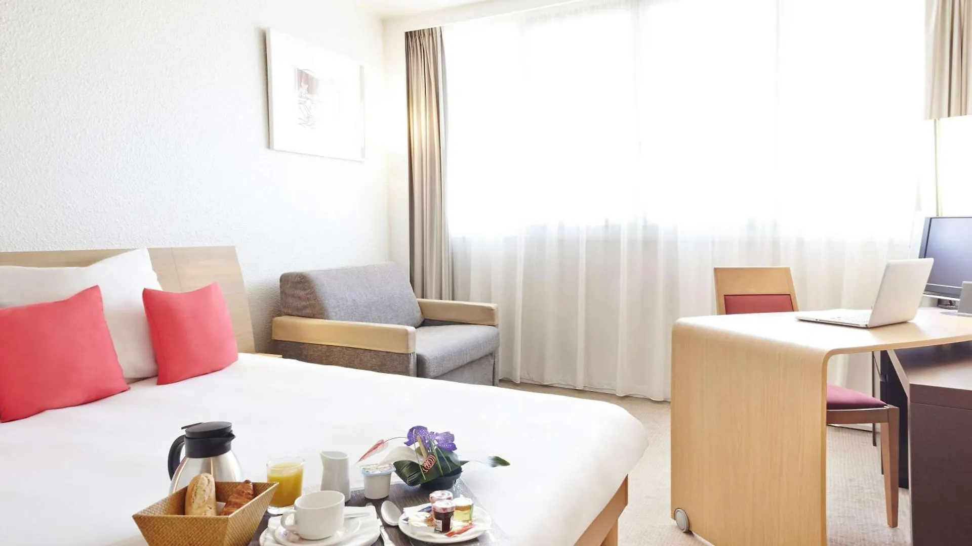 Novotel Lille Centre Gares Hotel